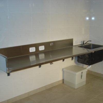 Salas Laboratorio de Prótesis Dental 